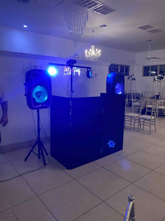 Basic DJ Set up