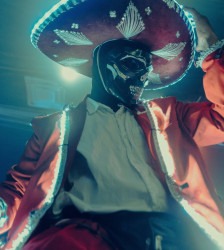 Red Mariachi Robot